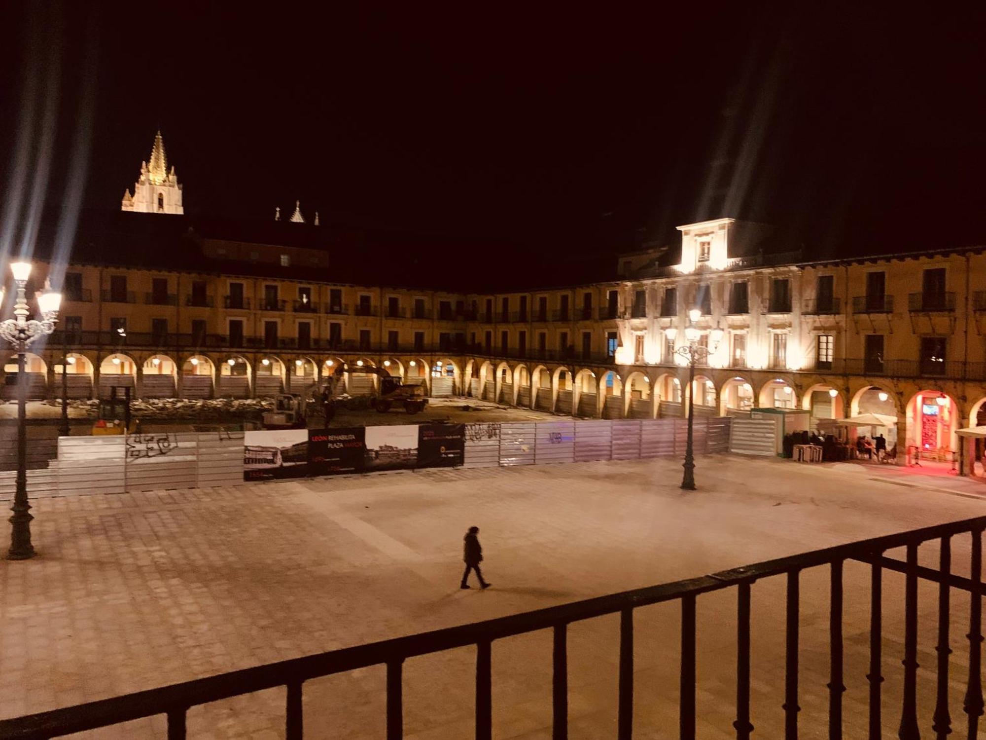 Arquitecto De La Vida- Plaza Mayor León Exterior foto